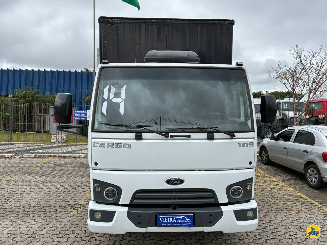 CAMINHAO FORD CARGO 1119 Baú Furgão 3/4 4x2 Vieira Caminhões CURITIBA PARANÁ PR